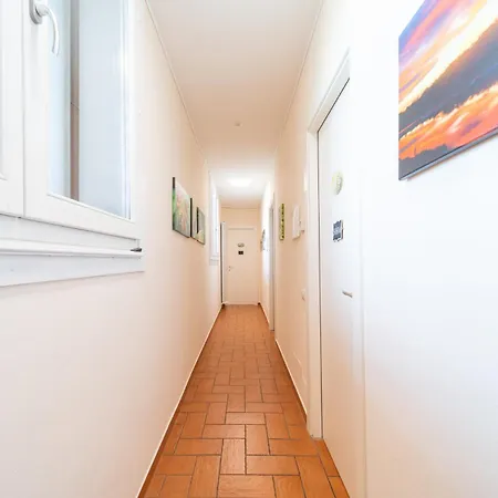 住宿加早餐酒店 策马酒馆住宿加早餐旅馆 4*