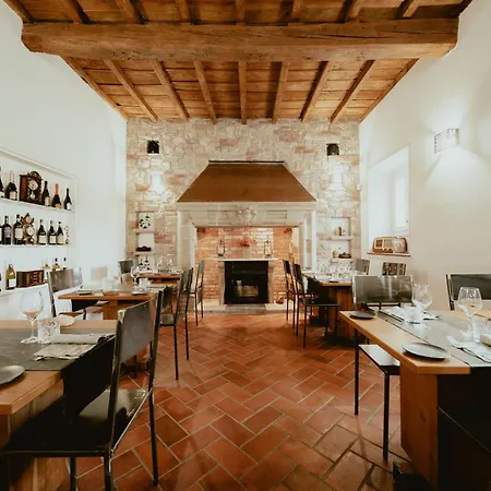 策马酒馆住宿加早餐旅馆 住宿加早餐酒店