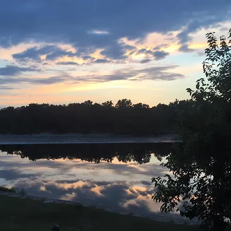 策马酒馆住宿加早餐旅馆 住宿加早餐酒店 罗纳特波佐罗